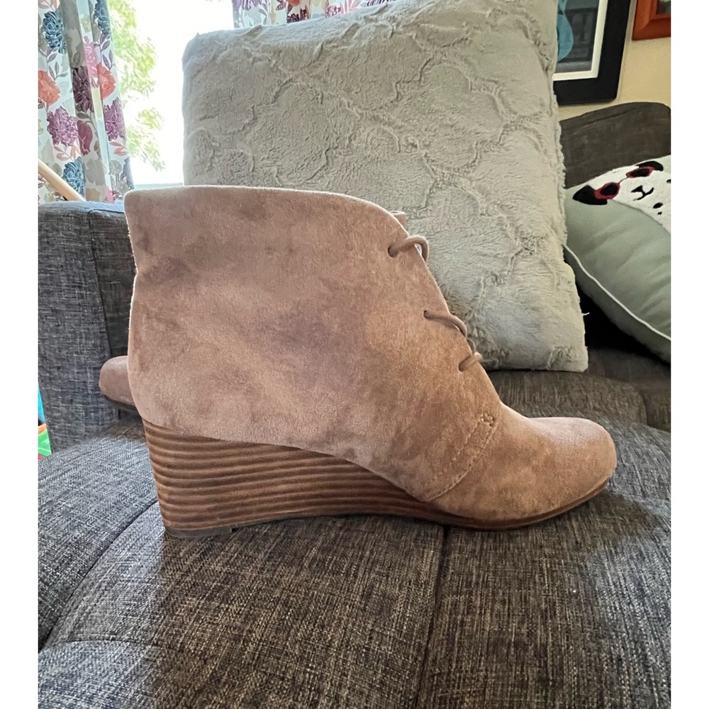 Dr. Scholl's Suede Bootie Wedges NWOT size 8.5